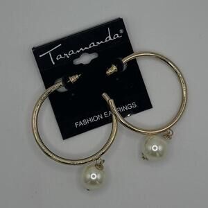 Taramanda Gold Hoop Earrings with Pearl Drop